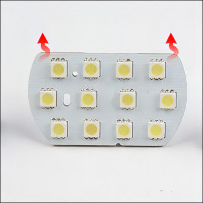 自動車読み取りのための12高光LEDのPCBボード製造 ライトはプラグと充電をサポートします