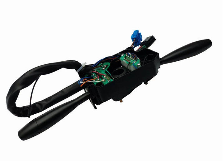 ワイヤード自動車コンビネーションスイッチのPCB組立と製造 ワイヤースイッチスイッチスイッチヘッドライトスイッチスイッチ霧灯スイッチ