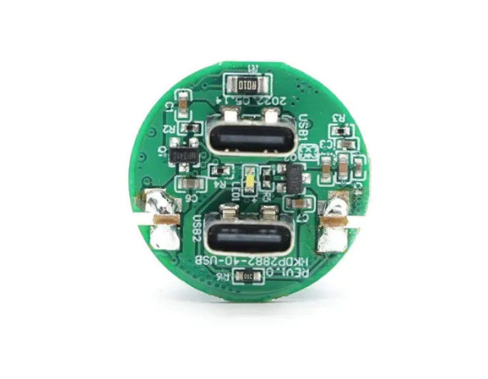 FR4 プリント回路板組 PCBA 自動車用 充電器 2 種類の C コンネクタ 15W 急速充電をサポート